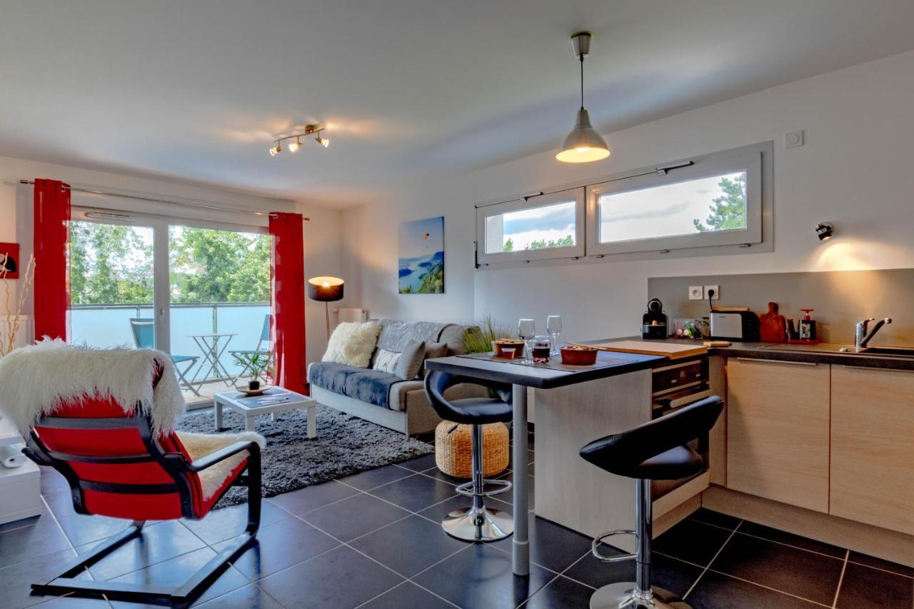 Le Coquelicot 3 Etoiles - Proche Vieille Ville, Calme & Confort Annecy Exterior photo