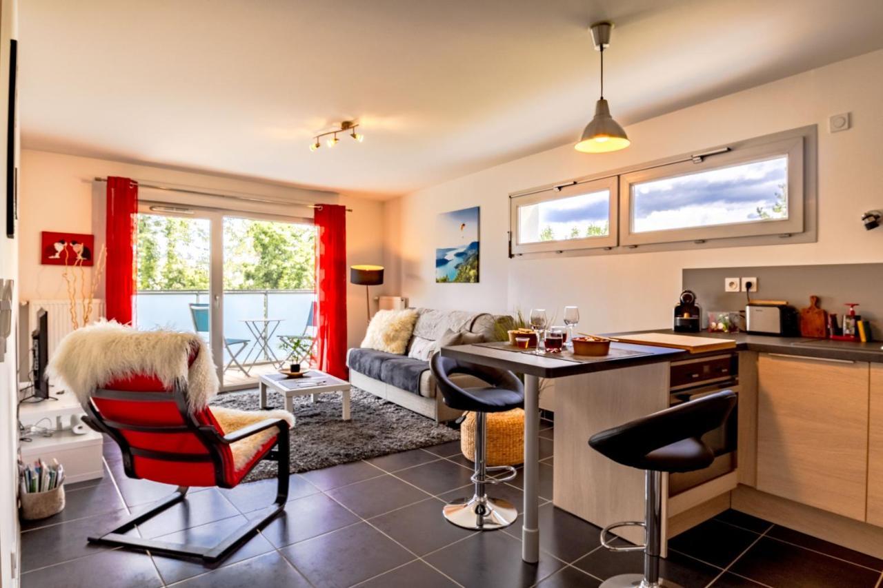 Le Coquelicot 3 Etoiles - Proche Vieille Ville, Calme & Confort Annecy Exterior photo