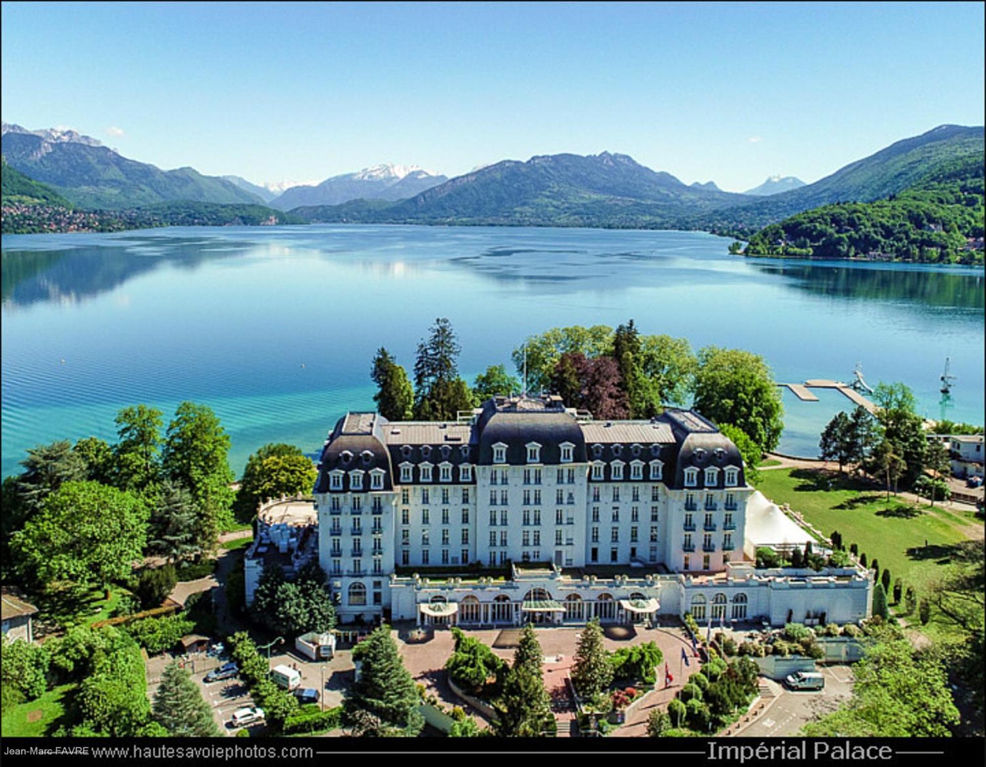 Le Coquelicot 3 Etoiles - Proche Vieille Ville, Calme & Confort Annecy Exterior photo